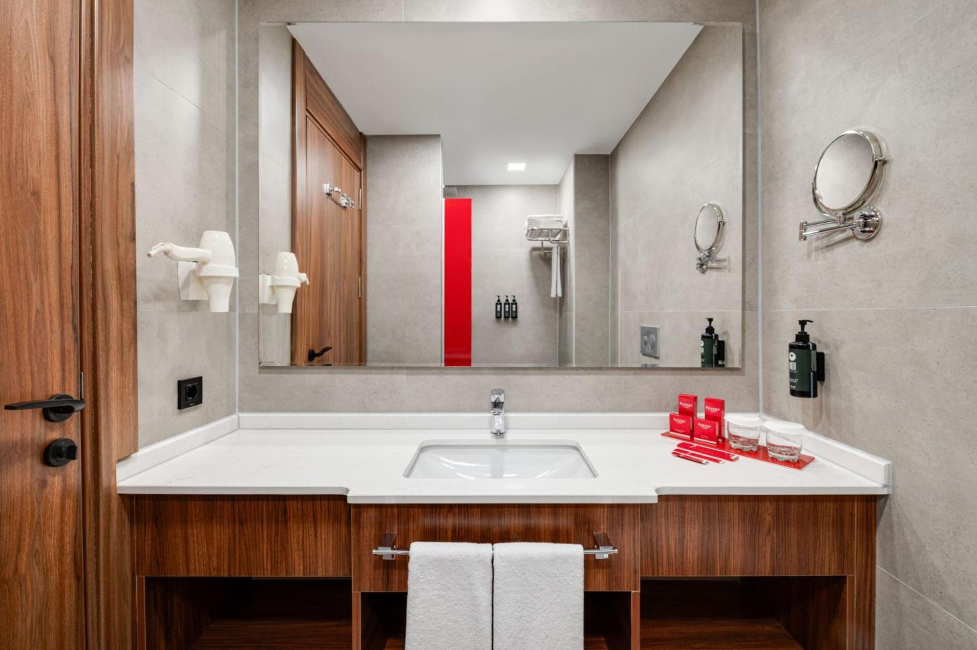 فندق Ramada By Wyndham عنتاب المظهر الخارجي الصورة